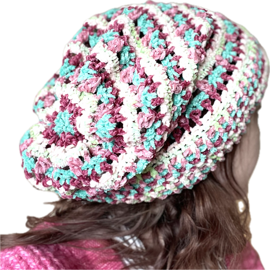 Kit: Festive Crushed Velvet Chenille Slouchy Beanie Hat